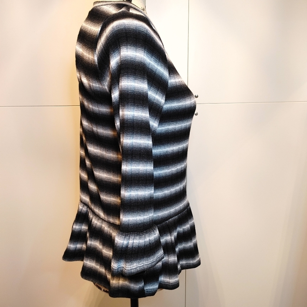 Striped Babydoll Peplum Top Black Gray 3/4 Sleeve Fit Flare Blouse S NWT - Picture 2 of 8